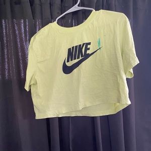 Nike crop